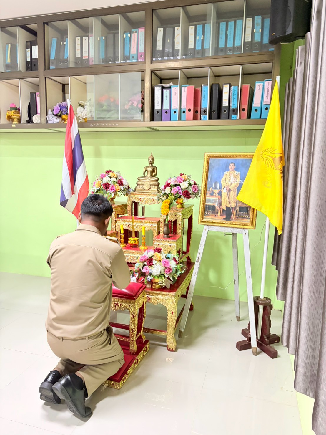 การประชุมสภาเทศบาลตำบลปราสาท สมัยสามัญ สมัยที่ 3 ประจำปี พ.ศ.2569 วันศุกร์ ที่ 14 สิงหาคม พ.ศ.2569 เวลา 10.00 น. ณ ห้องประชุมสภาเทศบาลตำบลปราสาท อำเภอบ้านด่าน จังหวัดบุรีรัมย์ นำโดย นายวิษณุ สังเกตุกิจ ประธานสภาเทศบาลตำบลปราสาท เป็นประธานในการประชุม โดยมี นายพนาพัฒน์ ชะลุนรัมย์ นายกเทศมนตรีตำบลปราสาท คณะผู้บริหาร ปลัดเทศบาล รองปลัดเทศบาล หัวหน้าส่วนราชการ และสมาชิกสภาเทศบาลตำบลปราสาท เข้าร่วมประชุมอย่างพร้อมเพรียง